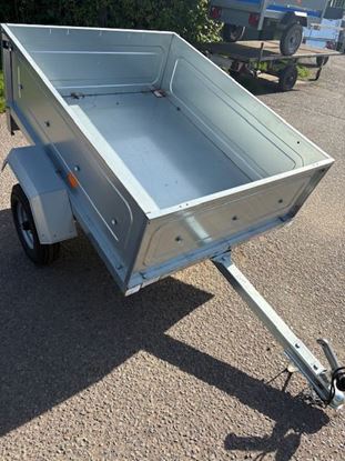 Picture of Erde 122 Car Trailer