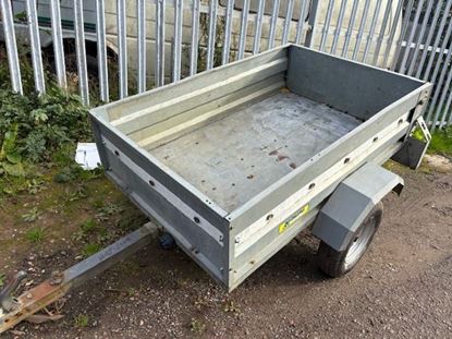 Picture of Noval Car Trailer