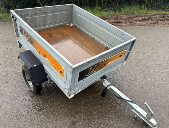 Picture of Erde 122 Car Trailer